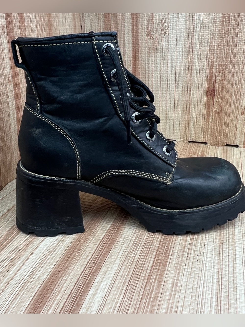 Vintage Skechers Chunky Heel Boots Womens Size 8 Black Lace Up 90s Y2K Combat - Picture 8 of 11